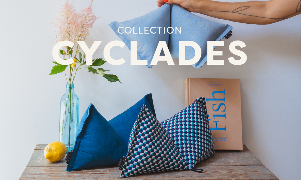 Collection Bleu Cyclades : coussins ergonomiques bleus inspirés de la Méditerranée
