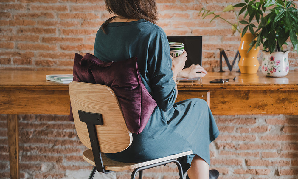 Posture en télétravail : le guide complet pour arrêter d'avoir mal au dos