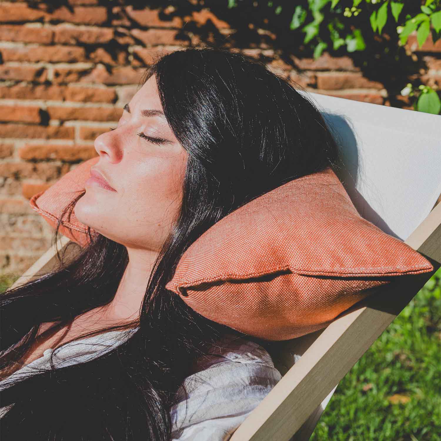 Outdoor neck support cushion · EPICUR Toulouse