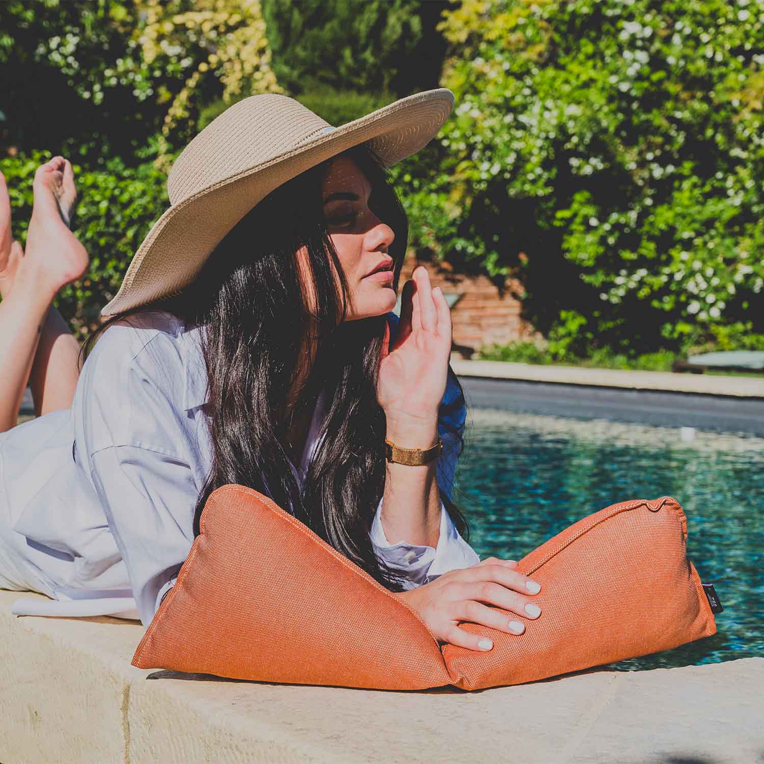 Outdoor neck cushion · ƩPICUR Toulouse