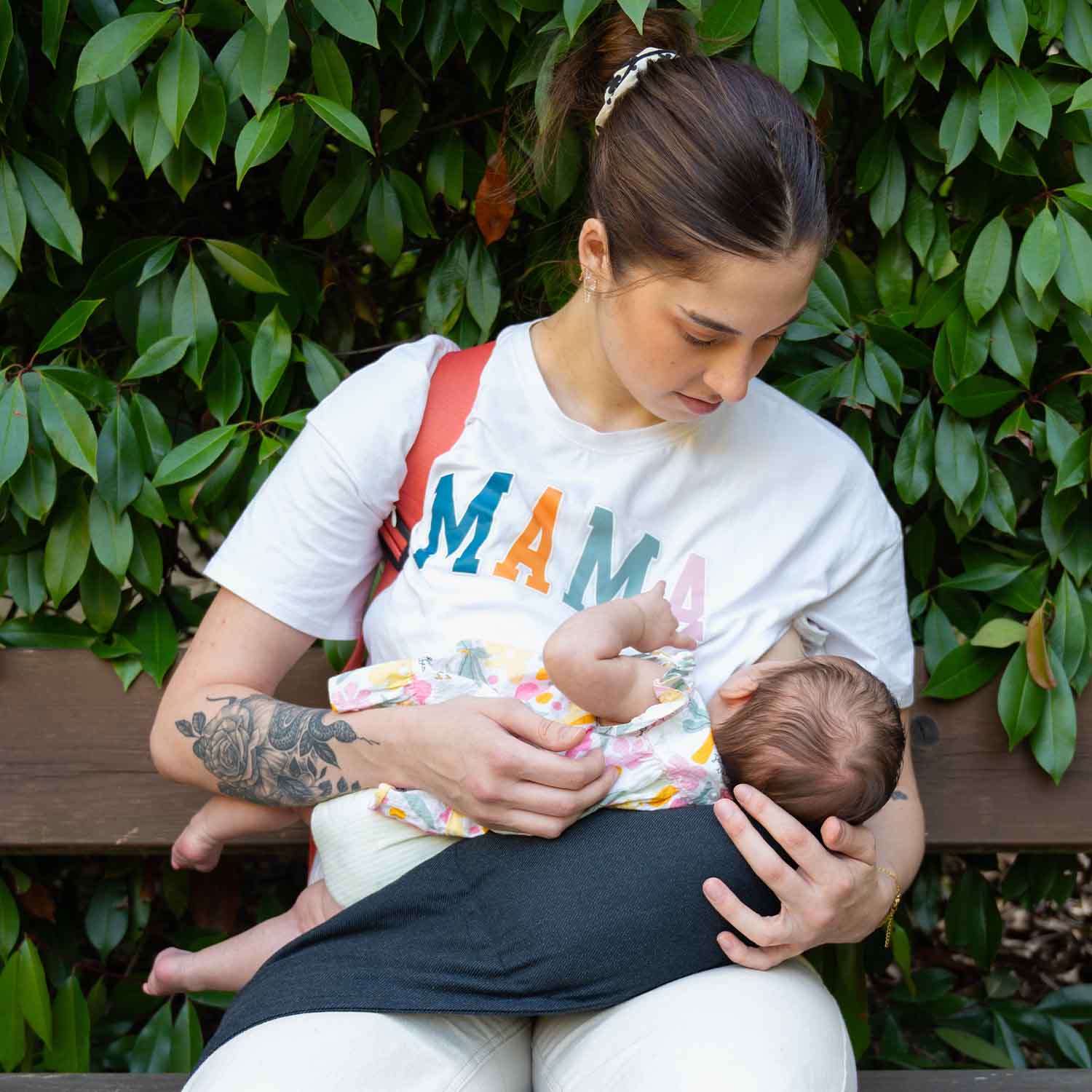 Stillkissen mit Korallenriemen · DUOH!