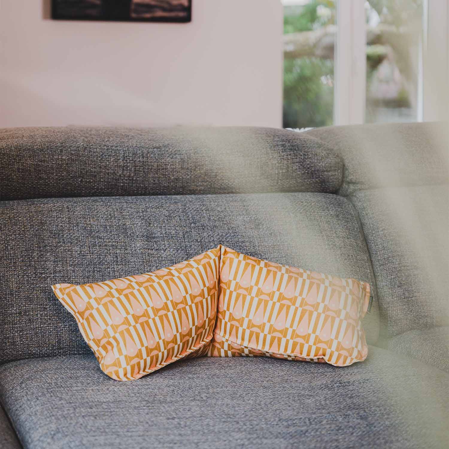 Kopfstütze und Dekokissen · ƩPICUR Thémis